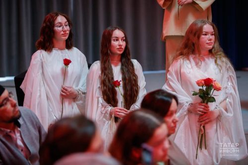 Райондашыбыз «Мизгел» яшьләр театрында чыгыш ясаган