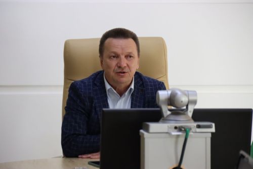 Чисталык икеайлыгы дәвам итә