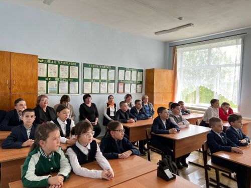 Мәктәпләрдә  имам- мөхтәсиб белән очрашулар үтте