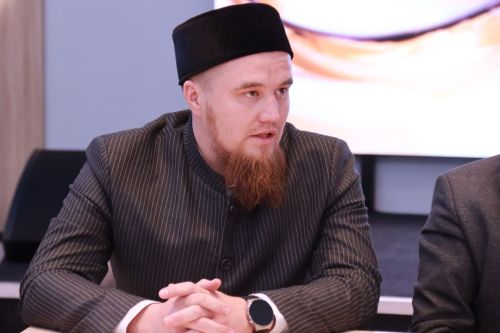 «Мизгел» яшьләр үзәгендә түгәрәк өстәл утырышы үтте