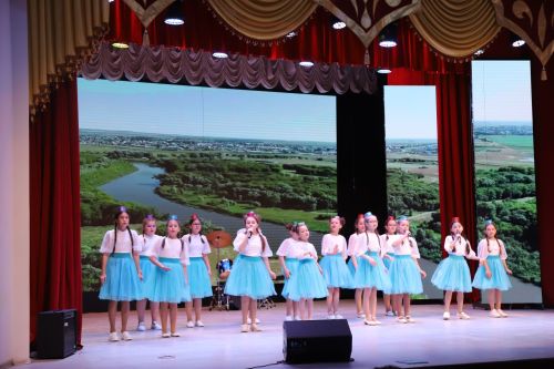 Өстәмә белем – киләчәккә инвестиция (фоторепортаж)