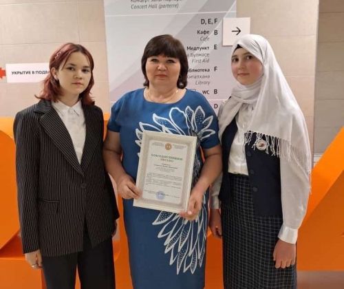 Укучылар, педагоглар һәм остазлар хөрмәтләнде