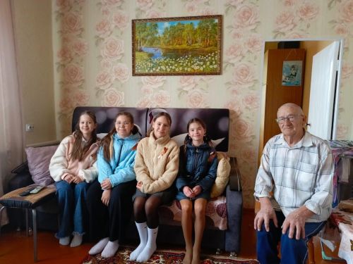 Сугыш чоры балаларында кунакта булдылар