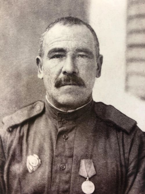 Минем герой. Минем гаилә