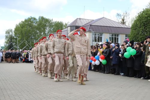 Мөслим урамнары буйлап демонстрантлар колоннасы үтте (+фоторепортаж)