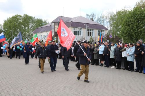 Мөслим урамнары буйлап демонстрантлар колоннасы үтте (+фоторепортаж)