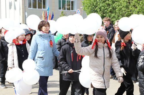 Мөслим урамнары буйлап демонстрантлар колоннасы үтте (+фоторепортаж)