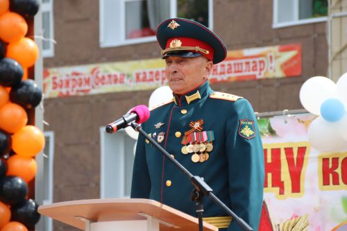 Мөслим урамнары буйлап демонстрантлар колоннасы үтте (+фоторепортаж)