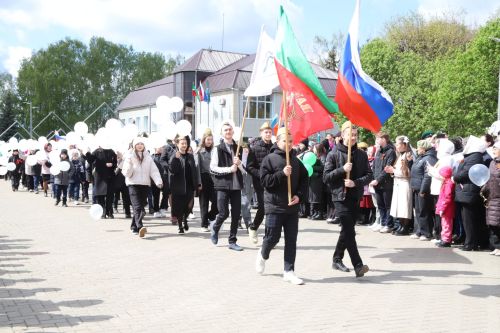 Мөслим урамнары буйлап демонстрантлар колоннасы үтте (+фоторепортаж)