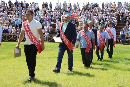 Мөслим районы кыр батырлары