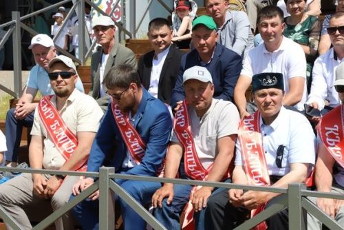 Мөслим районы кыр батырлары