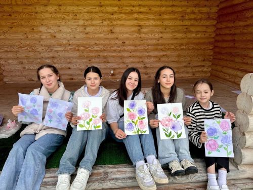 «Куыклар белән чәкләр ясау» һәм «Серле тәбикмәк» дип аталган татар традицияләрендә мичтә коймак пешерү буенча мастер-класслар үткәргән