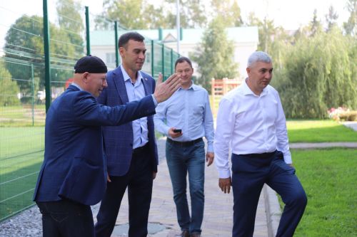 Киләчәккә ышаныч белдереп