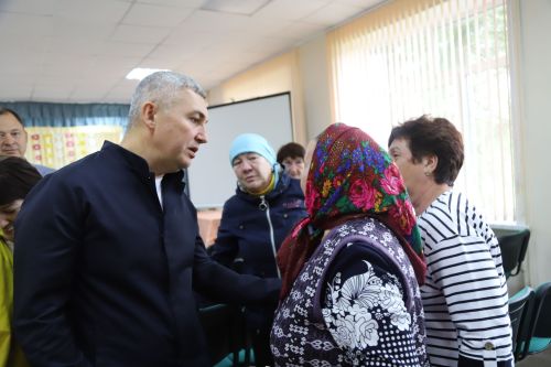 Халык битараф түгел