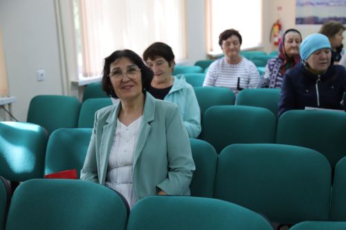 Халык битараф түгел