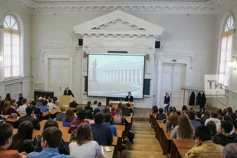 Яшьләр тормышы ничек уза?