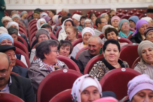 Район мәдәният йортында Халыкара өлкәннәр көне узды
