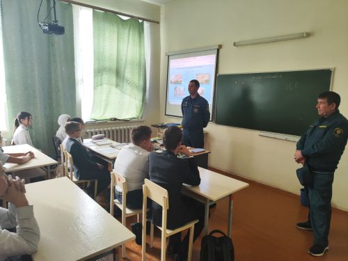Кичә янгын күзәтчелеге инспекторы Вильям Тайбактин белән очрашу узды