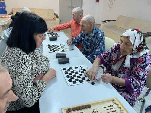 Алсу Рәхмәтуллина: «Интернаттагы шахмат уеннары – бу ял түгел, терапия»
