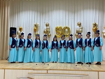 Тат Бүләр авылында «50 ел буена үткән юл» исеме астында күркәм кичә узды