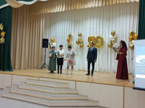 Тат Бүләр авылында «50 ел буена үткән юл» исеме астында күркәм кичә узды