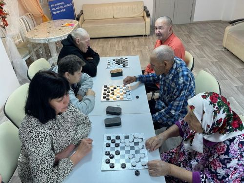 Алсу Рәхмәтуллина: «Интернаттагы шахмат уеннары – бу ял түгел, терапия»