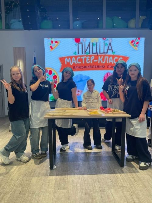 Чын итальян пиццасын пешерү буенча кулинар мастер-класс узды