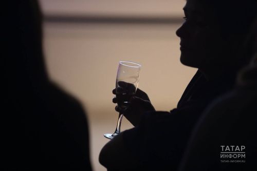 Бала әти-әни назын тоеп үсәргә тиеш!