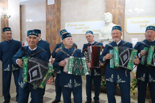 Район мәдәният йортында Халыкара өлкәннәр көне уңаеннан бик матур чара узды
