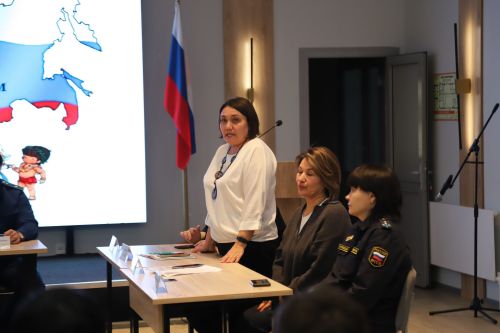 20 ноябрь – Бөтенроссия балаларга хокукый ярдәм күрсәтү көне буларак билгеләп үтелә