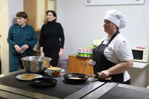 Мөслим лицее Әниләр көнен үзенчәлекле итеп үткәрде