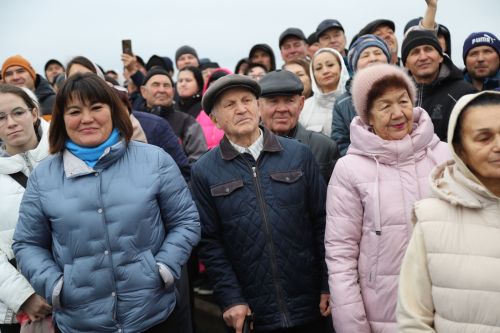 Дүрт ай дәвам иткән ремонттан соң тантаналы төстә күпер ачылды