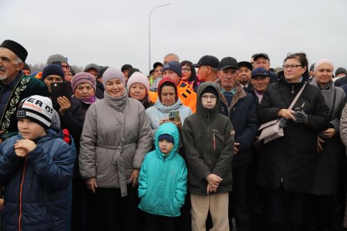 Дүрт ай дәвам иткән ремонттан соң тантаналы төстә күпер ачылды