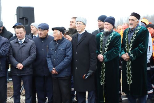 Дүрт ай дәвам иткән ремонттан соң тантаналы төстә күпер ачылды