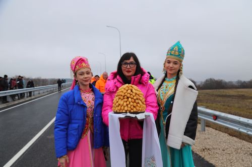 Дүрт ай дәвам иткән ремонттан соң тантаналы төстә күпер ачылды