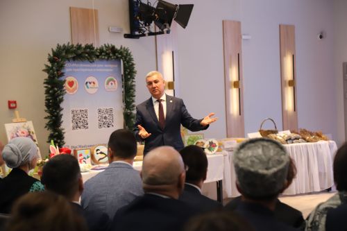 Бүген “Мизгел” яшьләр үзәгендә “Без бергә!” хәйрия марафонына старт бирелде