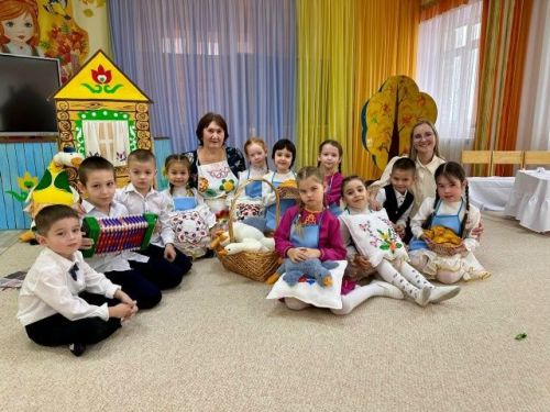 Мөслим «Күбәләк» балалар бакчасында татар халкының милли йоласы - Каз өмәсе уздырдылар