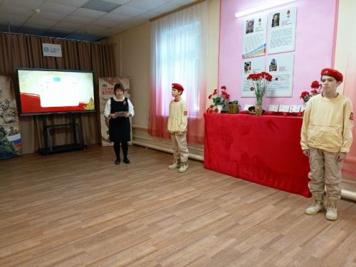 Батырлык дәресе: Мәктәп музее Ватан Геройлары көненә багышланган патриотик чара үткәрде
