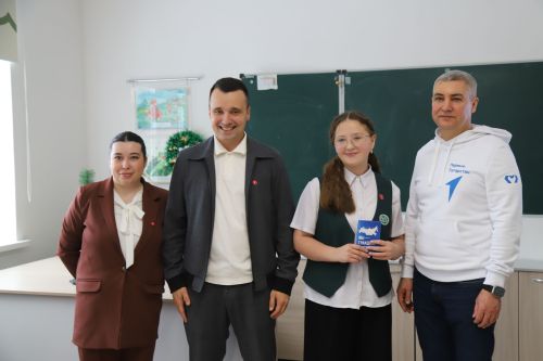 «Алдынгылар хәрәкәте»нең Мөслим бүлекчәсендә Тимур Сөләйманов катнашында тәрбия мәсьәләләренә багышланган әңгәмә