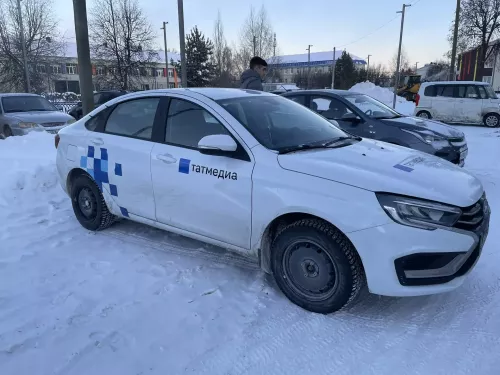 «Мөслим-информ» журналистлары бүген яңа автомобильдә беренче съемкаларын ясады