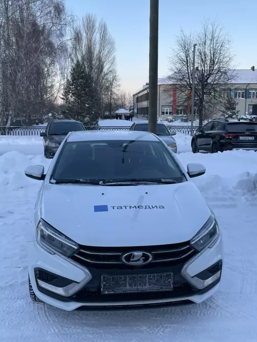 «Мөслим-информ» журналистлары бүген яңа автомобильдә беренче съемкаларын ясады