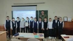 Мөслим гимназиясендә экологик тәрбия: «Чатыр Тау» заказнигы җитәкчесе рәхмәт хаты тапшырды