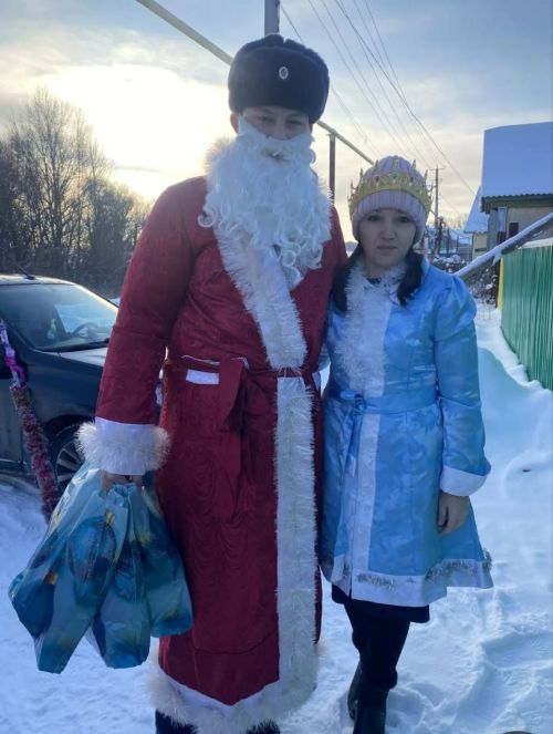 Яңа ел бәйрәмнәрендә ”Полиция Кыш бабае” акциясе үткәрелде