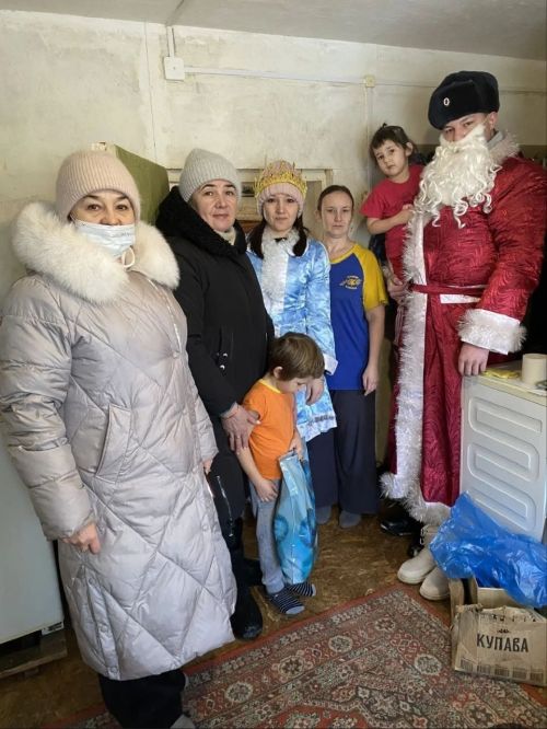 Яңа ел бәйрәмнәрендә ”Полиция Кыш бабае” акциясе үткәрелде