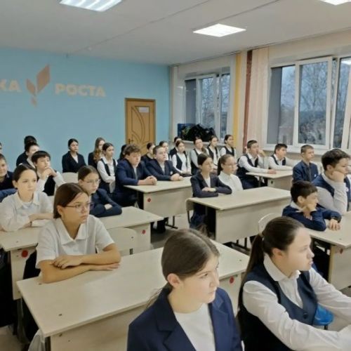 Мөслим лицеенда «1 декабрь – Бөтендөнья СПИДка каршы көрәш көне» темасына очрашу узды