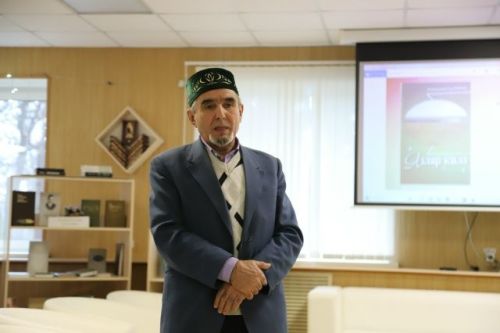 Район үзәк китапханәсендә Рәйхан Әлмөхәммәтовның “Язлар килә” исемле китабын тәкъдир итү кичәсе узды