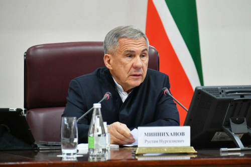 Миңнеханов һава киңлеген күзәтү чараларын көчәйтергә кушты