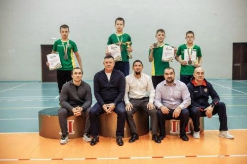 Булат Вәлиев истәлегенә яшүсмерләр арасында көрәш ярышы узды
