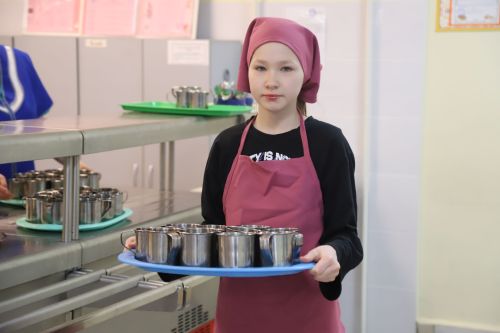 Балалар мәктәптә ничек туклана?