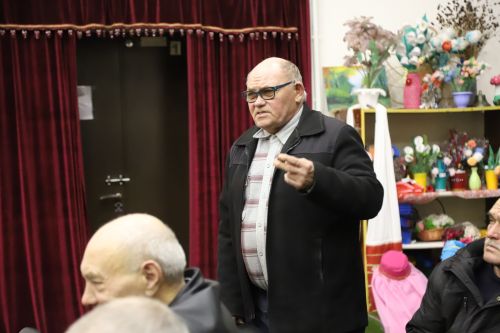 Кузгатсаң, авыр таш та җиңеләя